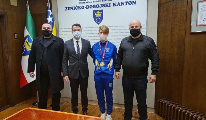 Premijer Ganić i Fahrudin Adilović, kadetski prvak Evrope u taekwondou