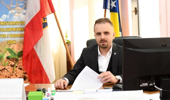 Ministar za poljoprivredu, šumarstvo i vodoprivredu Jasmin Čajić